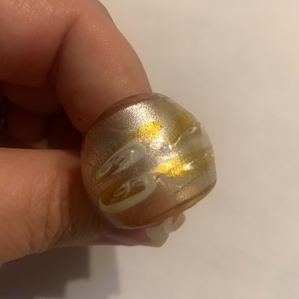 Murano style Handblown gold / yellow ring size 6 - Picture 2 of 4